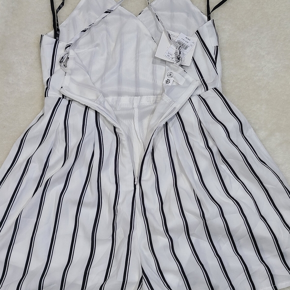 Missguided Women's Romper - Picture 5 of 6